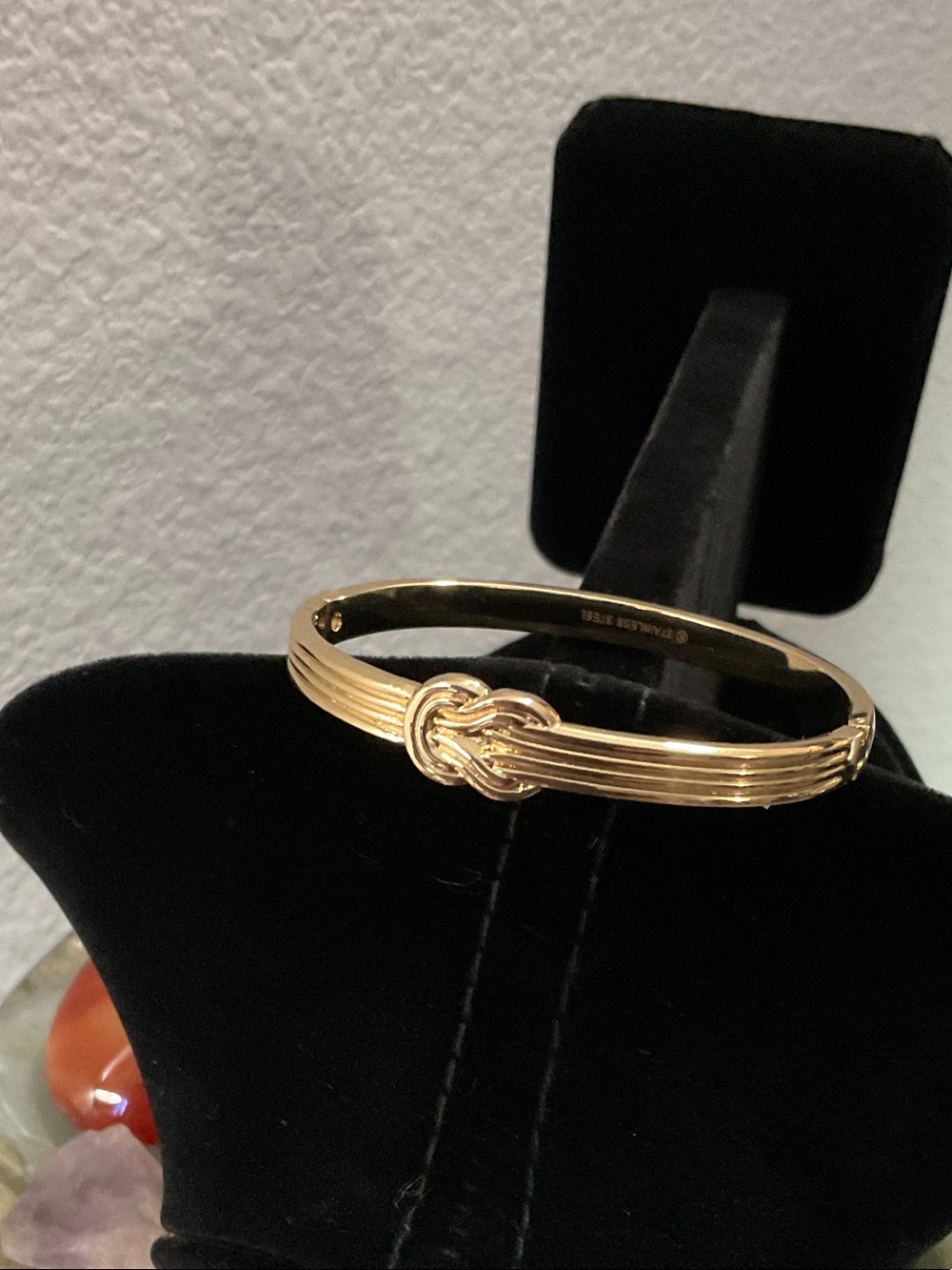 Gold Knot Accent Bangle Bracelet - Women Jewelry